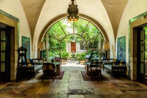A Gathering Place in Israel. Photo by Katie Evensen. Pexels.